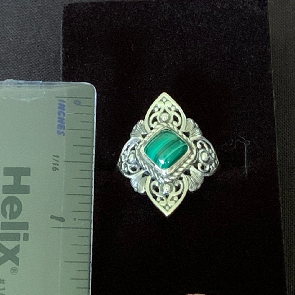 Artisan of India Sterling Silver Malachite Ring - Picture 10 of 13
